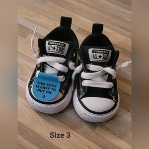 Baby Girl Shoes, Size 3, Converse All Star, NIB